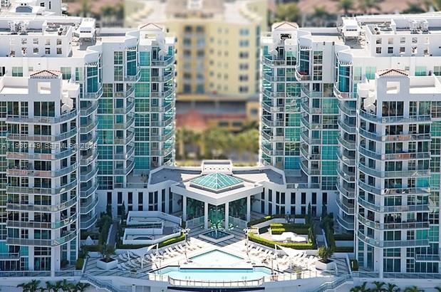 3131 NE 188th St #2-605, Aventura FL 33180