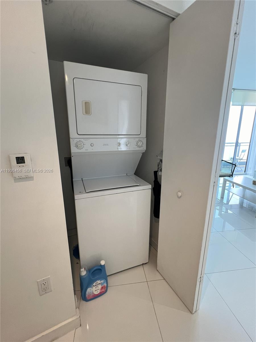 Miami FL 33130 - A11930456