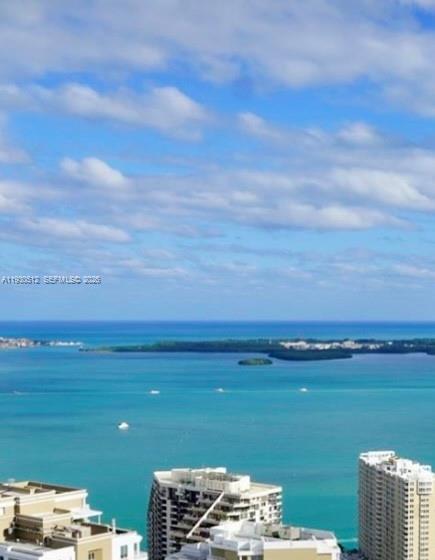 Miami FL 33131 - A11930512