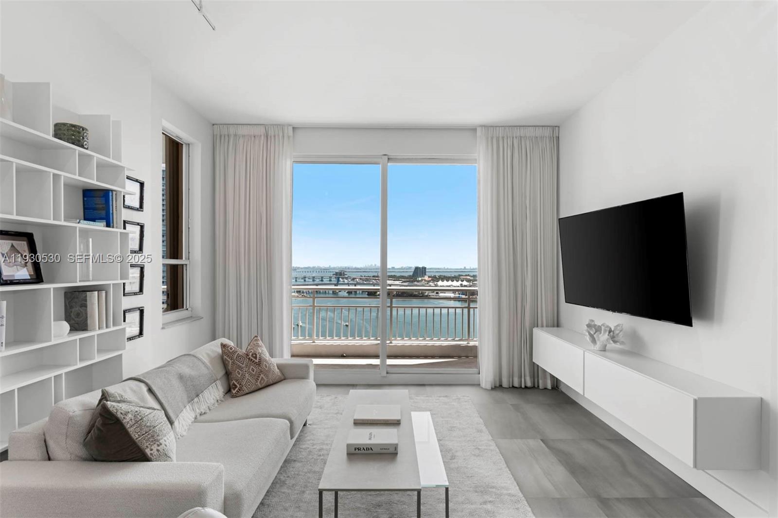 888 Brickell Key Dr #2606, Miami FL 33131