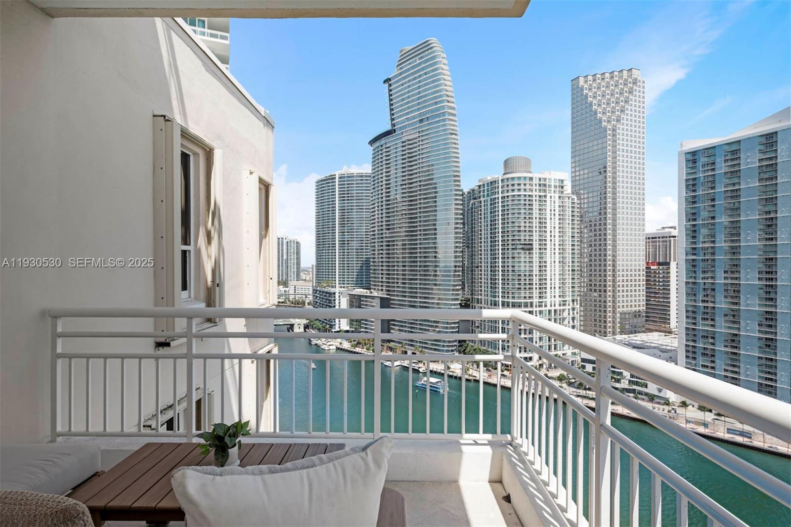 888 Brickell Key Dr #2606, Miami FL 33131