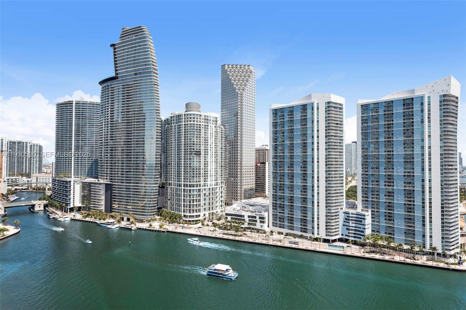 888 Brickell Key Dr #2606, Miami FL 33131