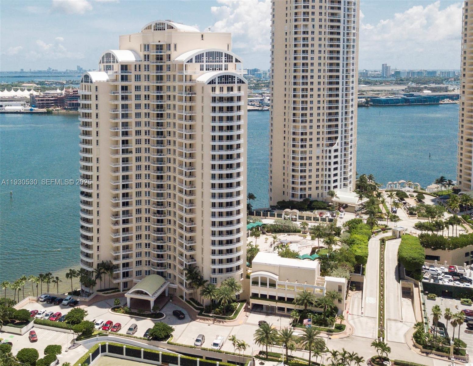 888 Brickell Key Dr #2606, Miami FL 33131