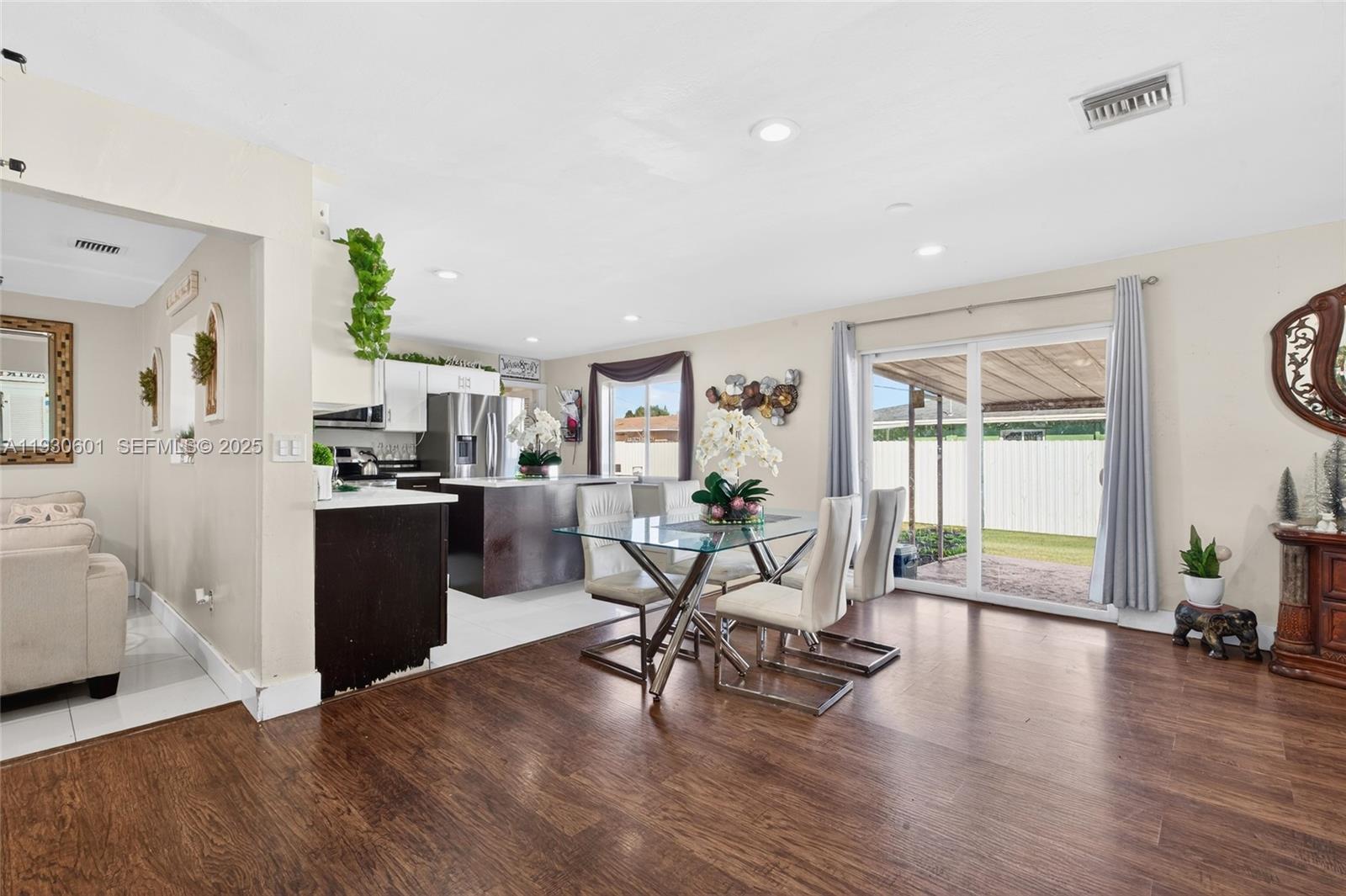 2901 NW 185th St, Miami Gardens FL 33056