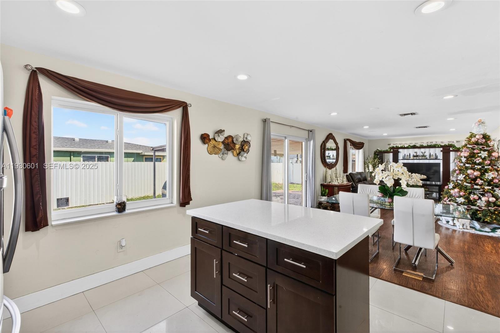 2901 NW 185th St, Miami Gardens FL 33056