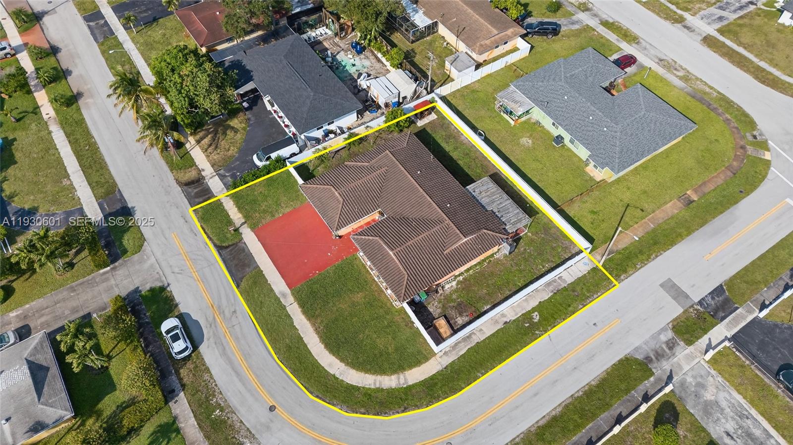 2901 NW 185th St, Miami Gardens FL 33056