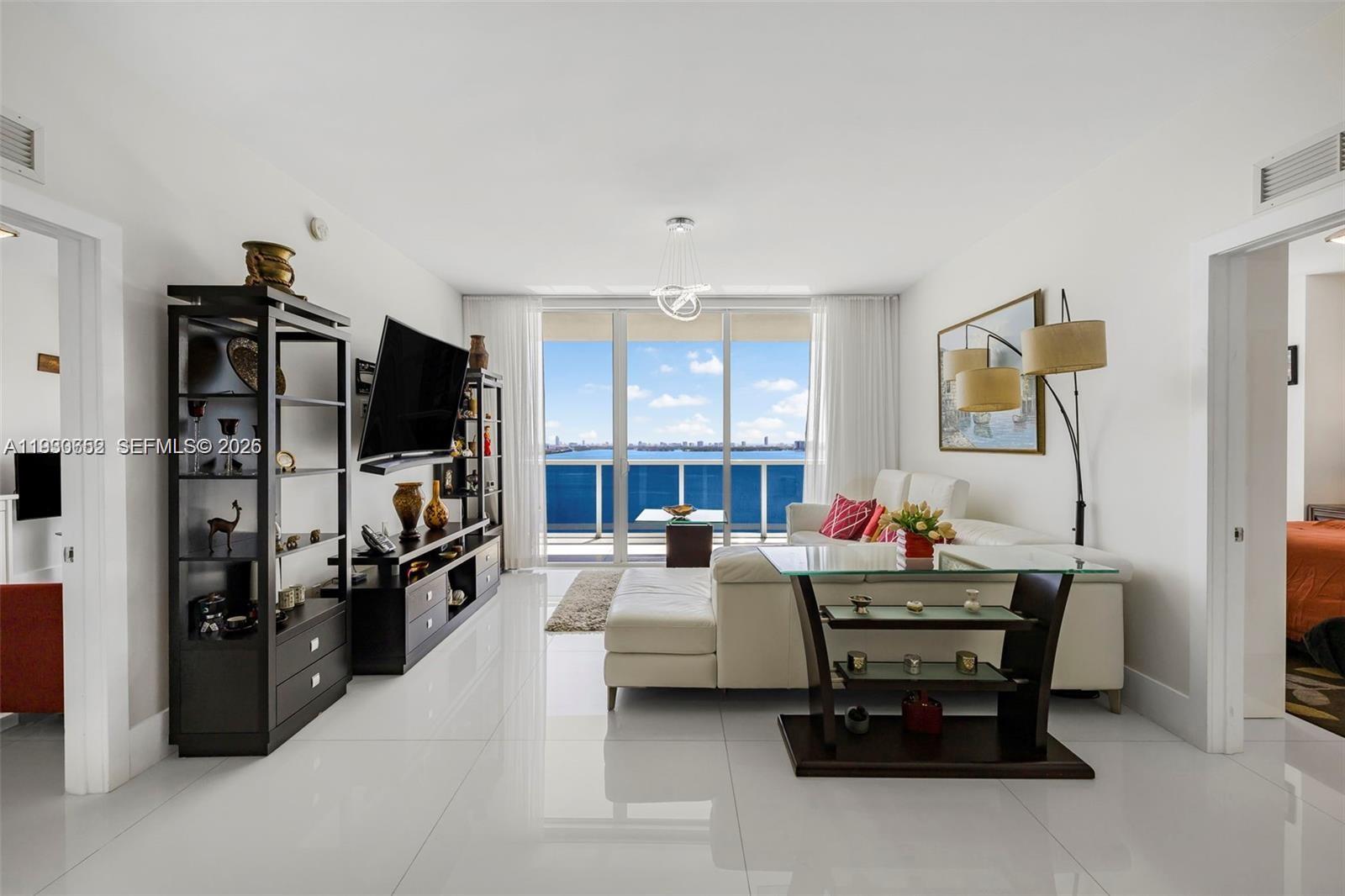 600 NE 27th St #2603, Miami FL 33137