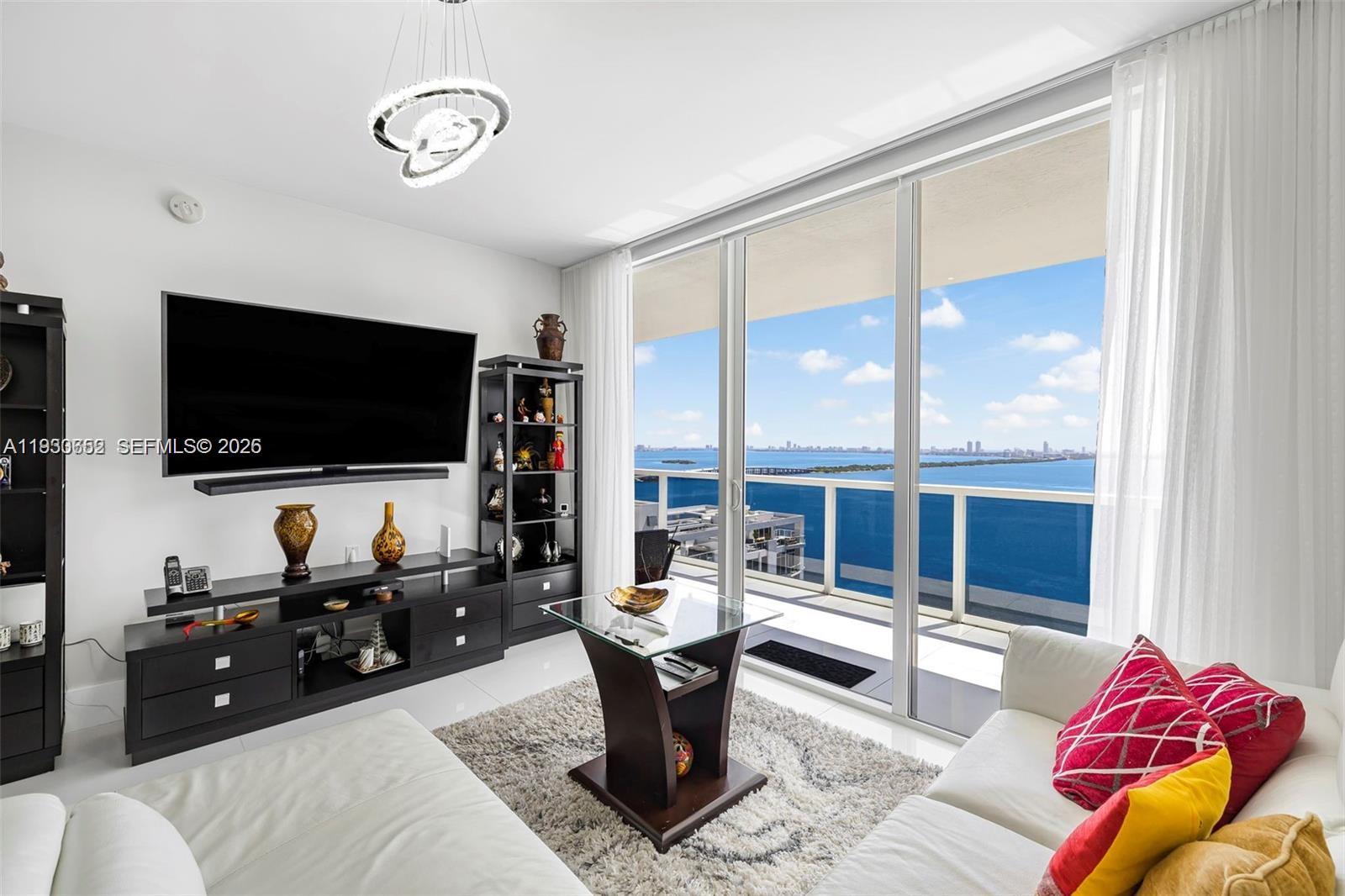 600 NE 27th St #2603, Miami FL 33137