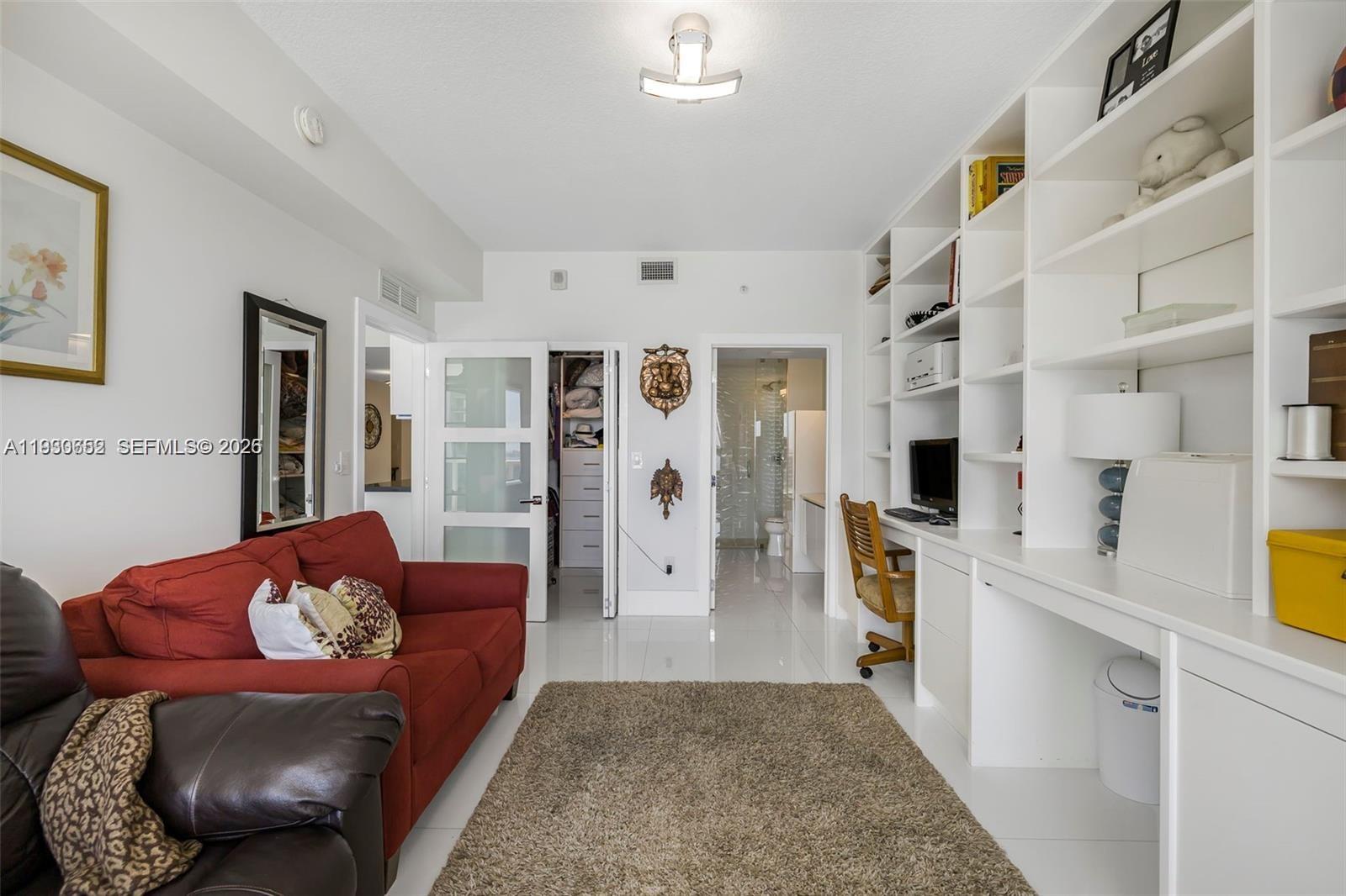 600 NE 27th St #2603, Miami FL 33137