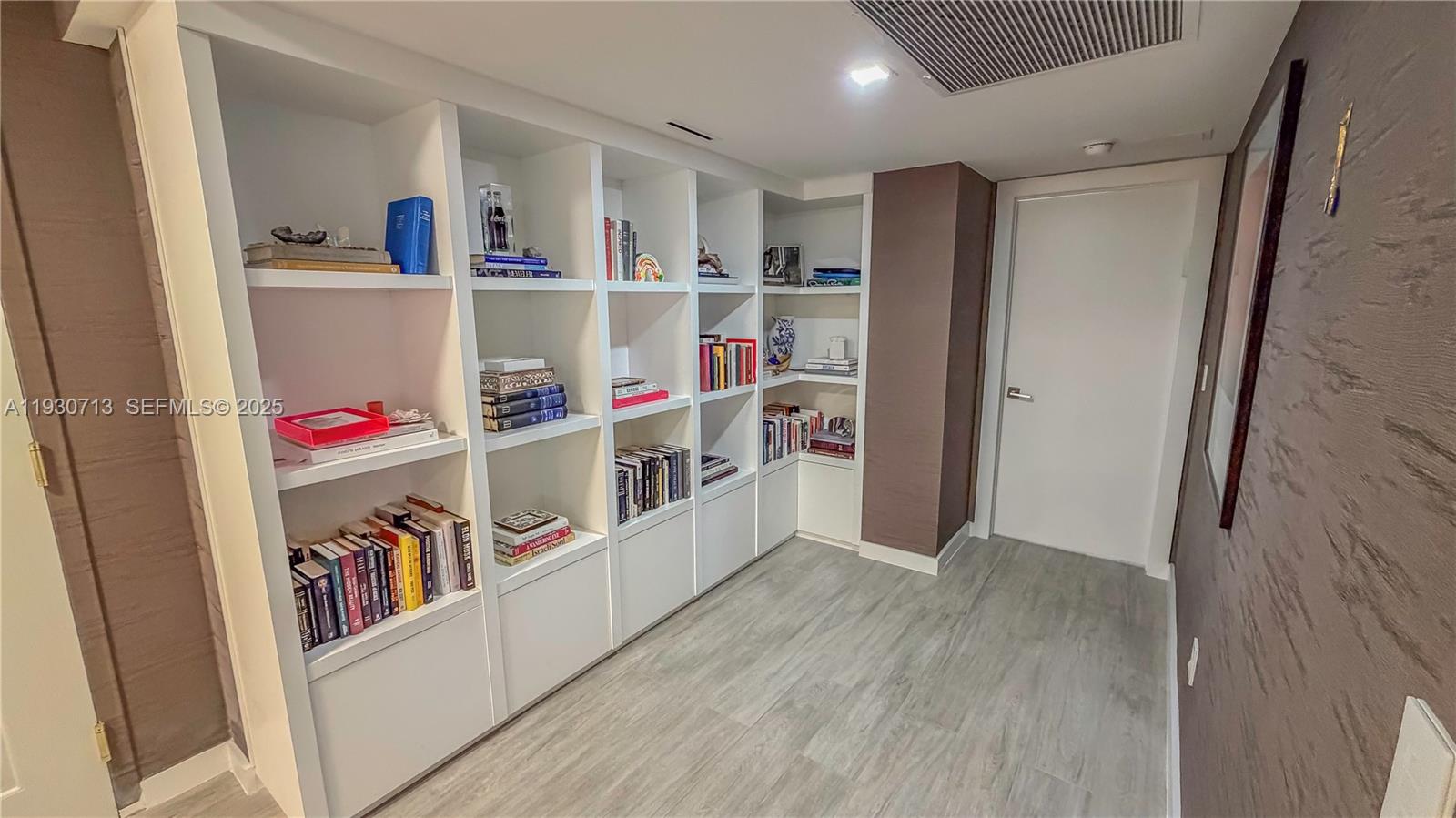 9801 Collins Ave #3Y, Bal Harbour FL 33154
