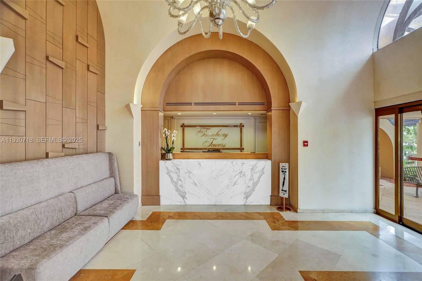 19355 Turnberry Way #26E, Aventura FL 33180