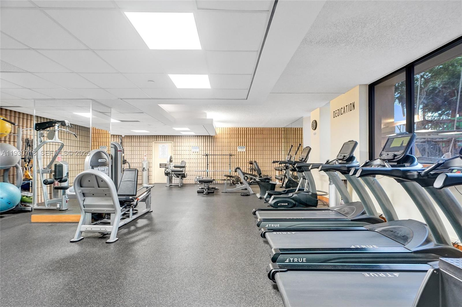 19355 Turnberry Way #26E, Aventura FL 33180