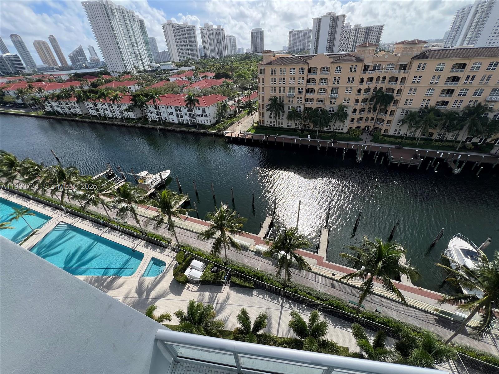 2950 NE 188th St #531, Aventura FL 33180