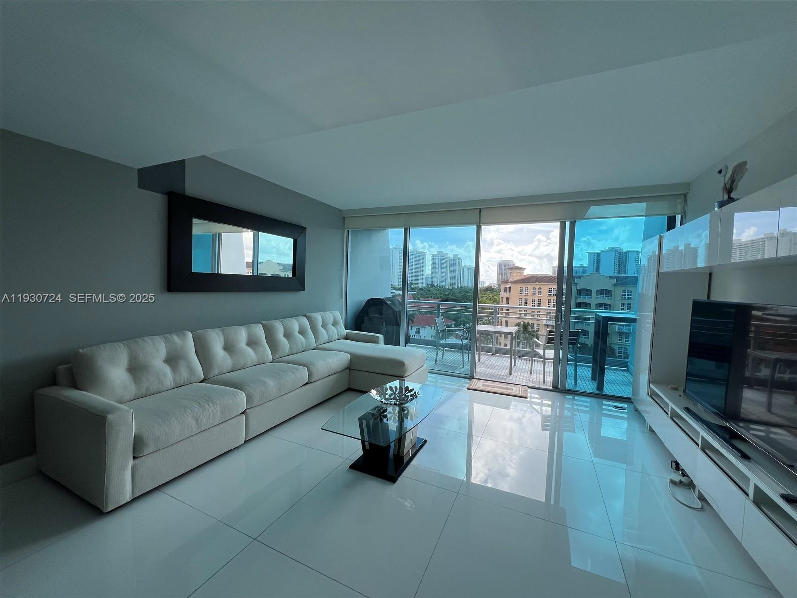 2950 NE 188th St #531, Aventura FL 33180
