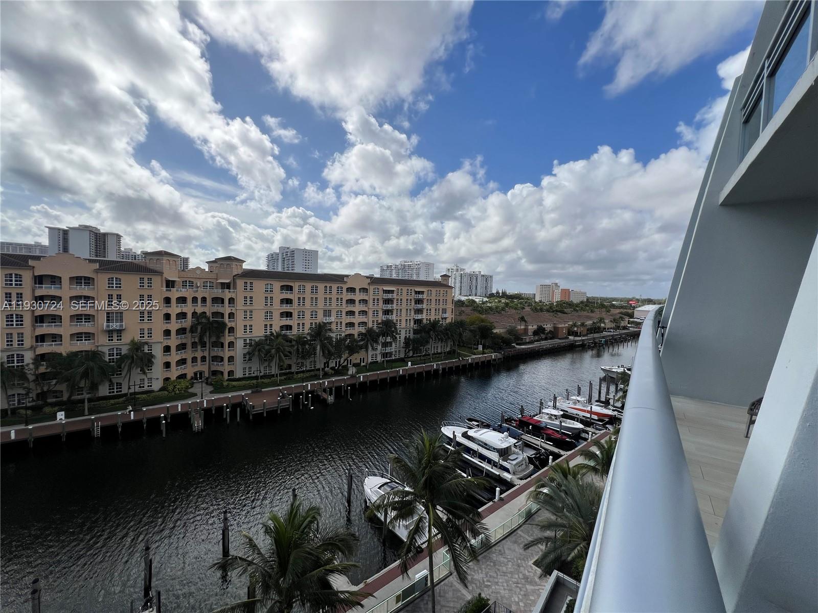 2950 NE 188th St #531, Aventura FL 33180