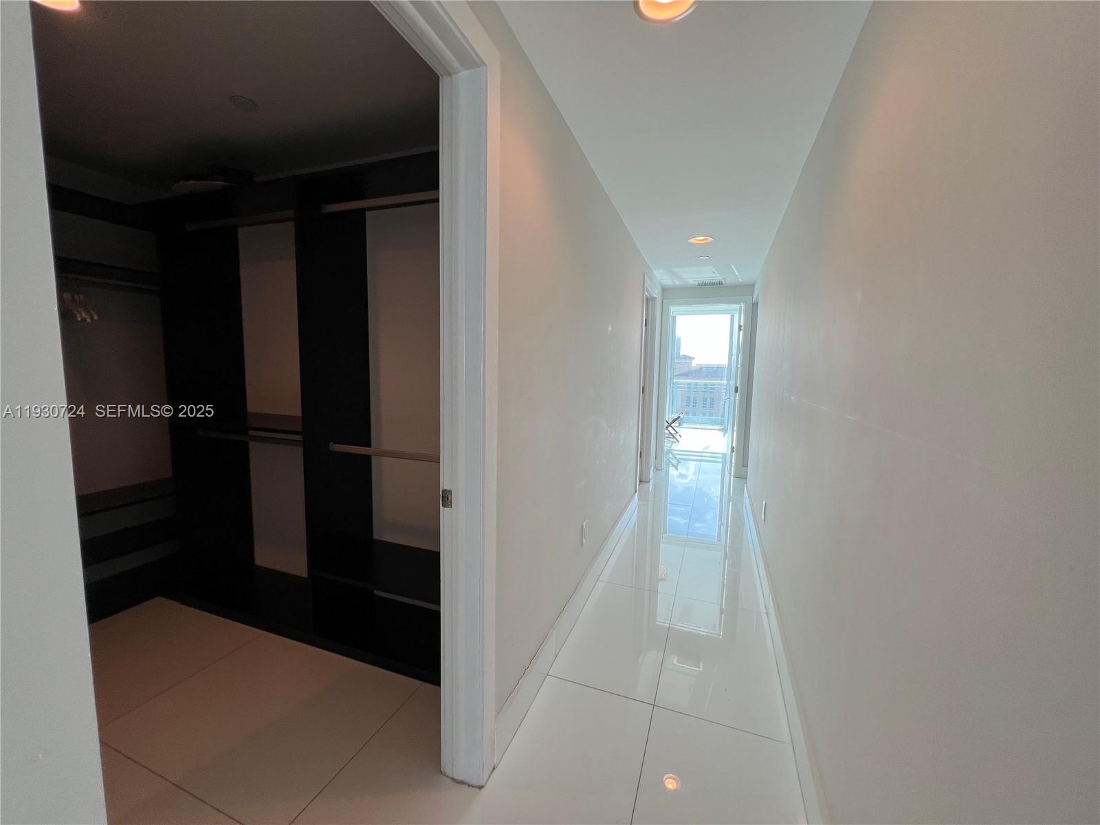 2950 NE 188th St #531, Aventura FL 33180