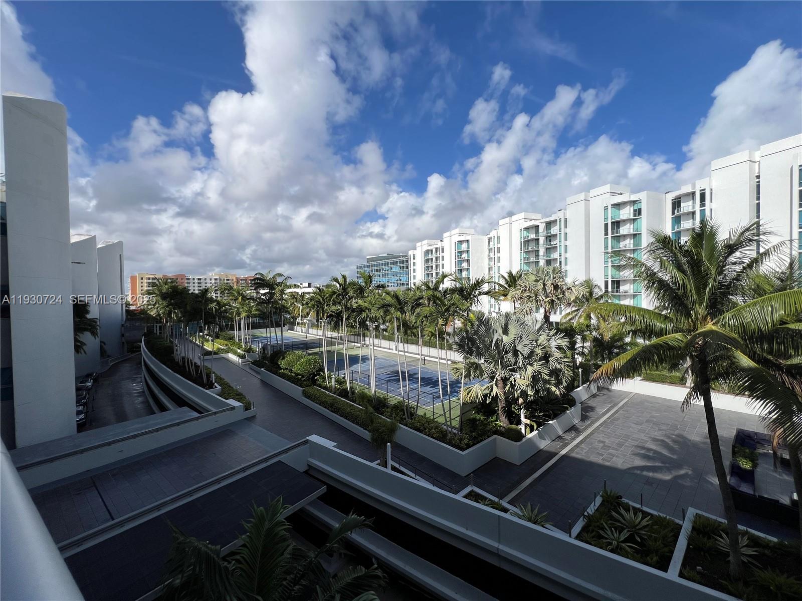 2950 NE 188th St #531, Aventura FL 33180