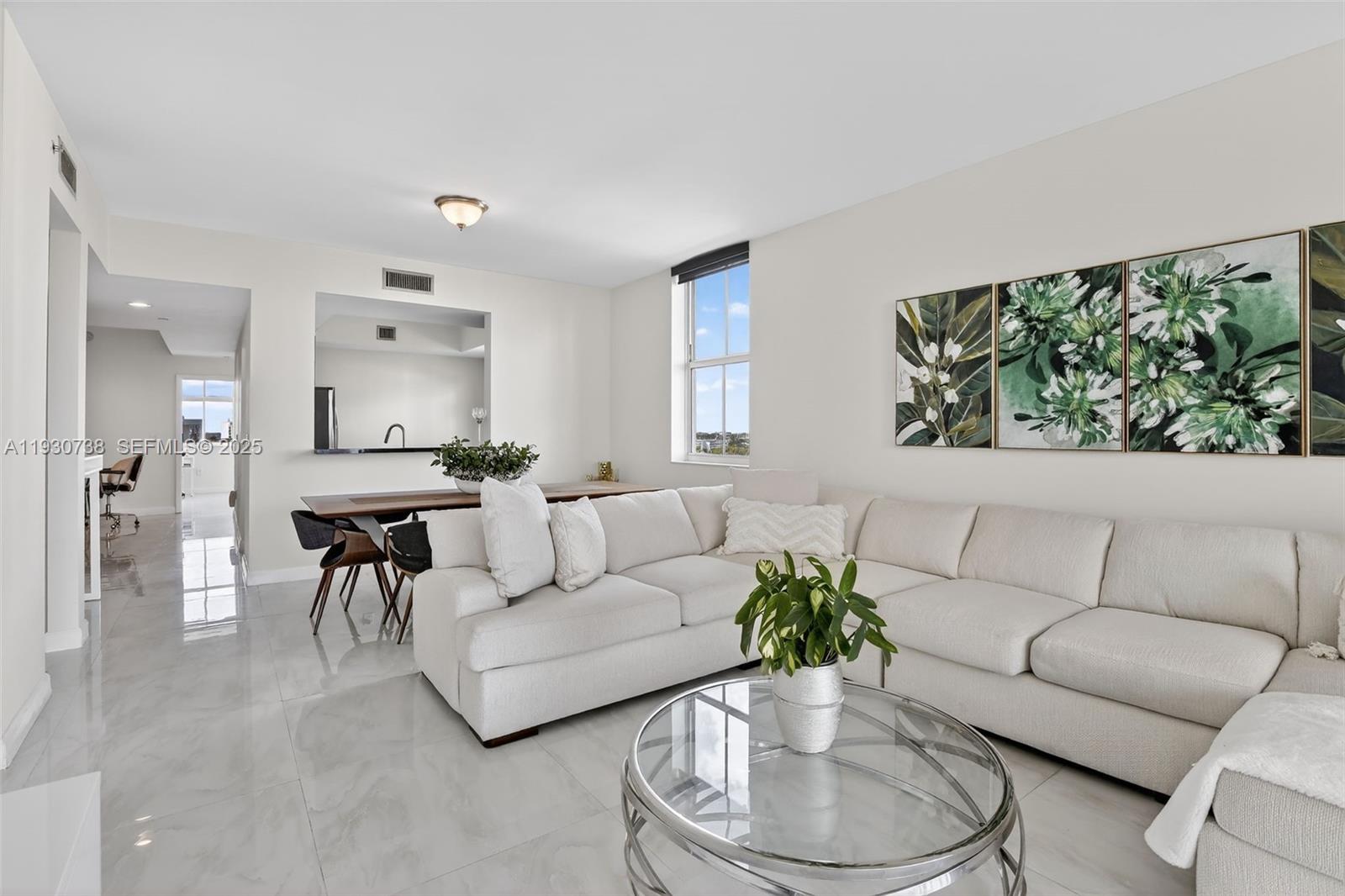 3340 NE 190th St #1101, Aventura FL 33180