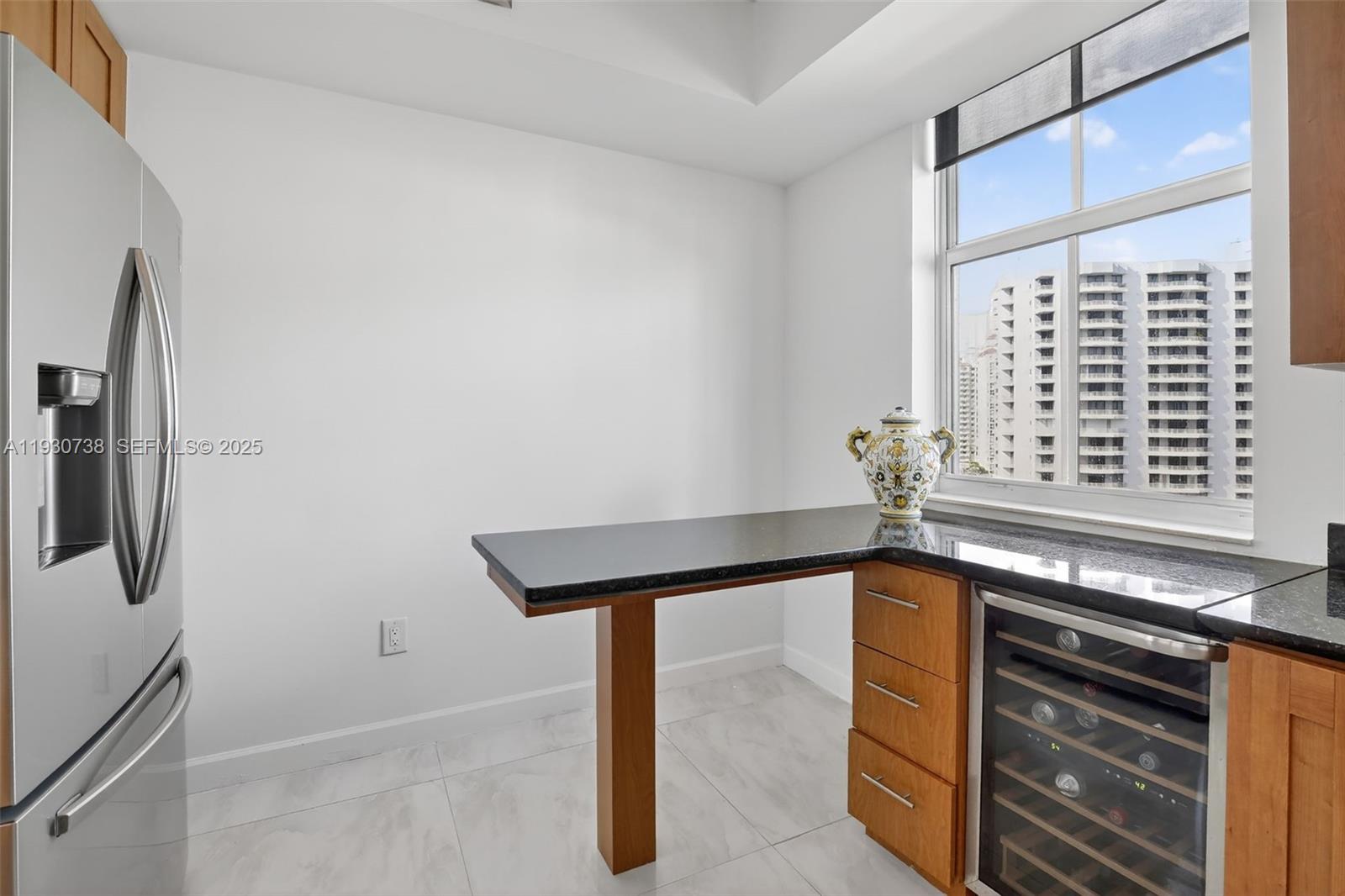 3340 NE 190th St #1101, Aventura FL 33180