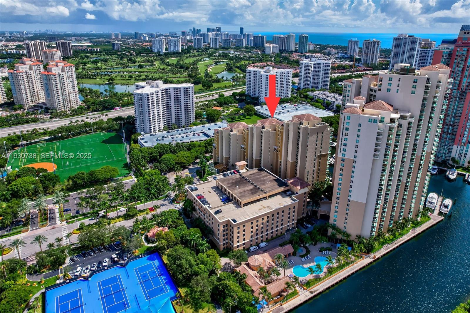3340 NE 190th St #1101, Aventura FL 33180