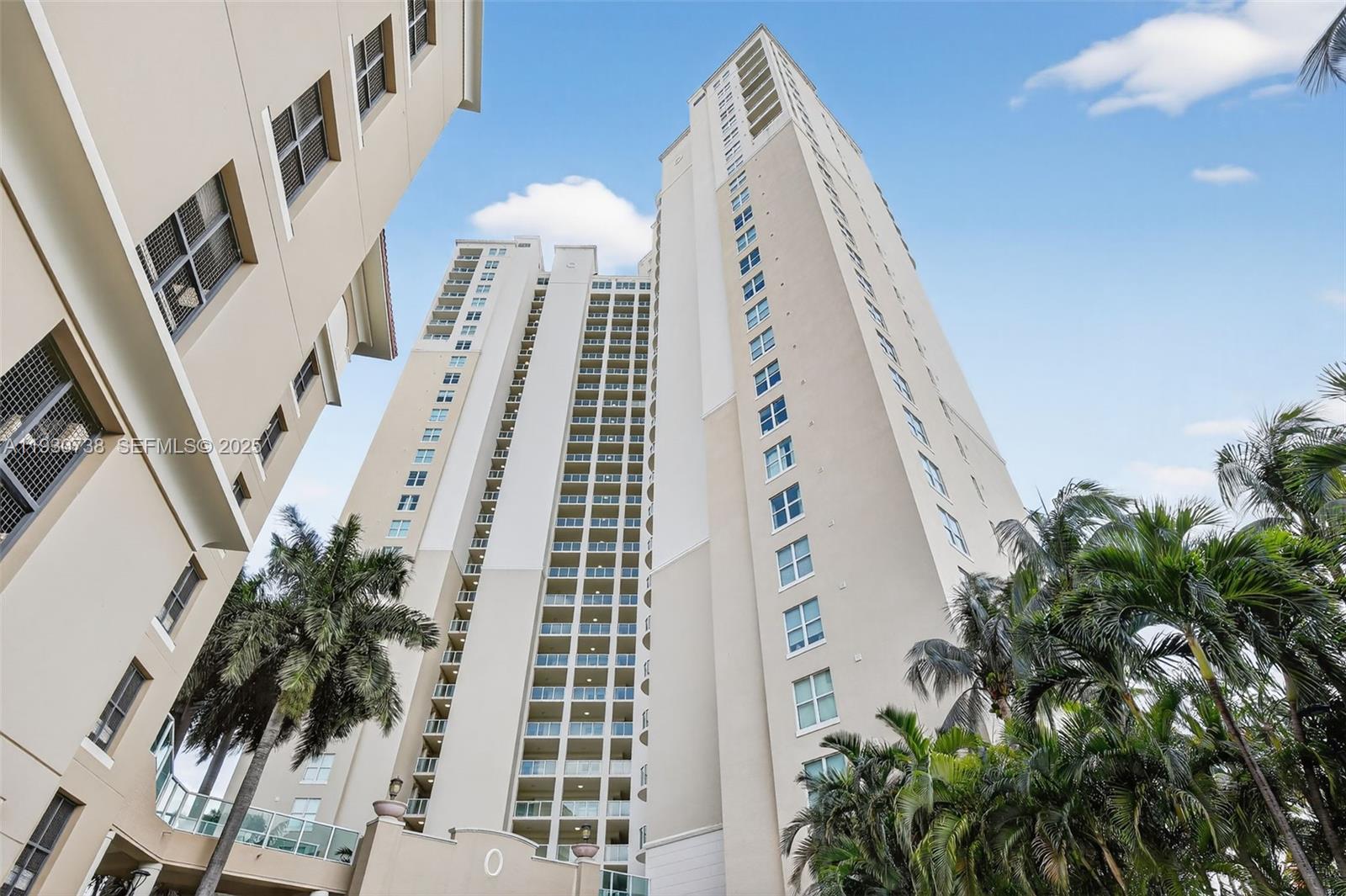 3340 NE 190th St #1101, Aventura FL 33180