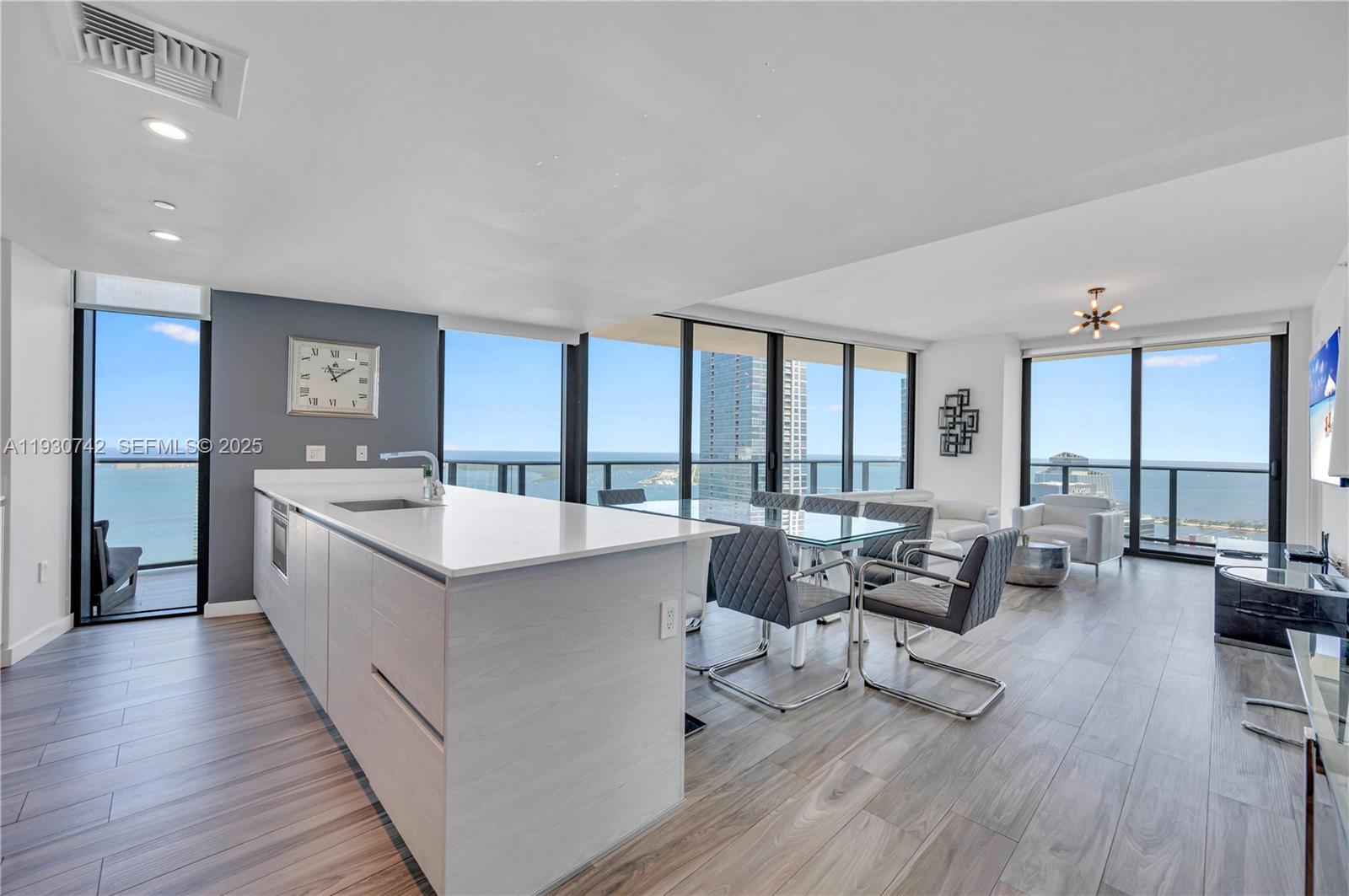1300 S Miami Ave #4805, Miami FL 33130