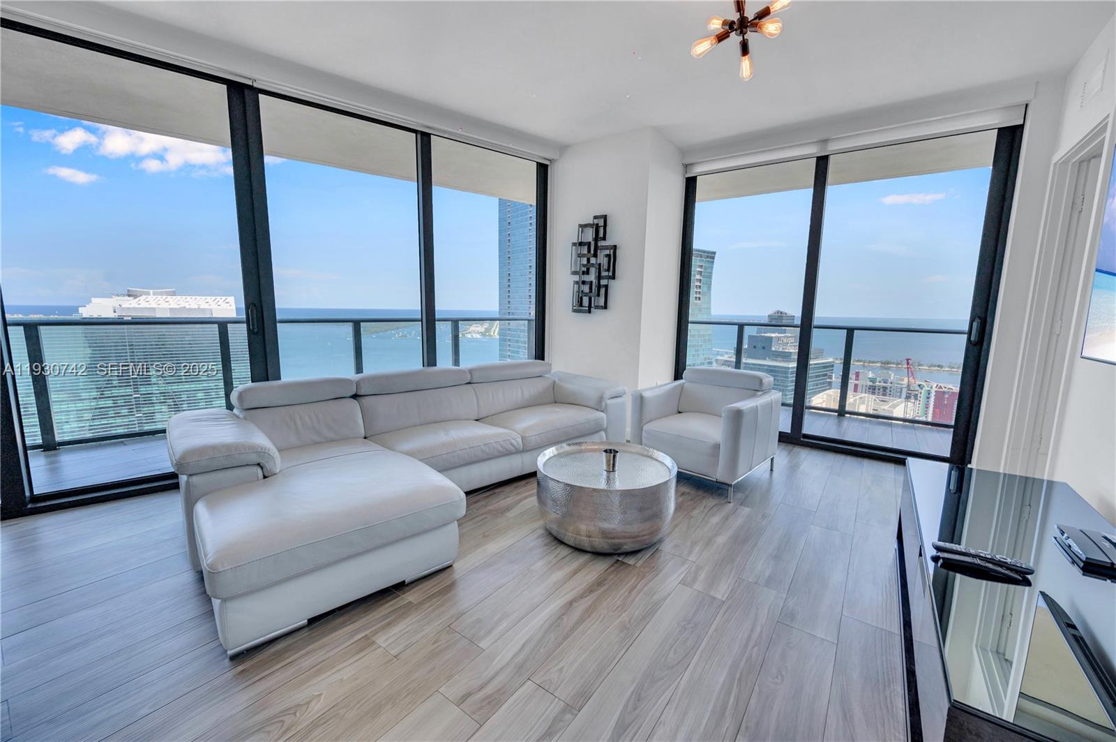 1300 S Miami Ave #4805, Miami FL 33130