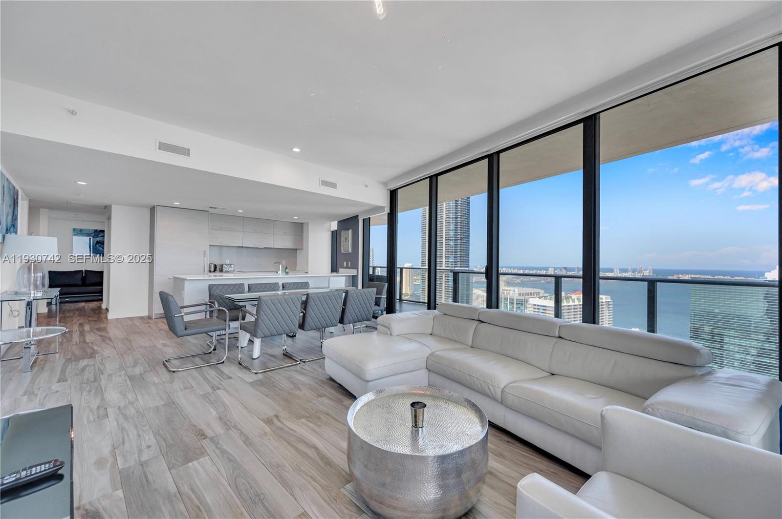 1300 S Miami Ave #4805, Miami FL 33130