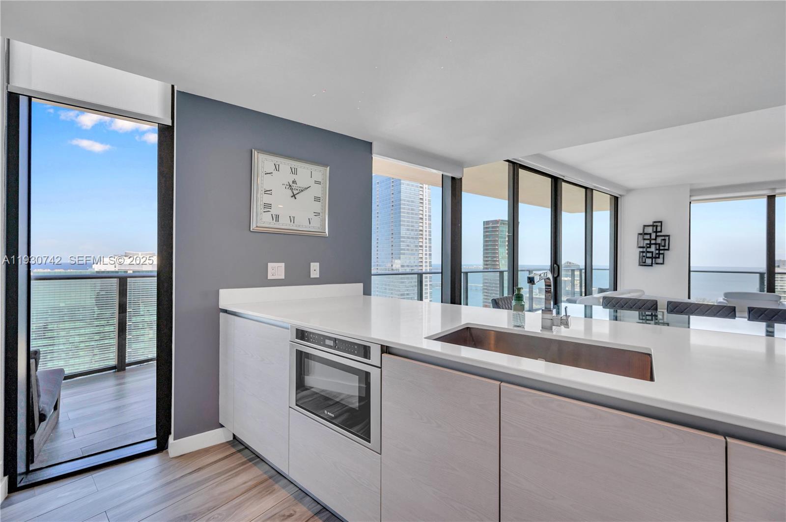 1300 S Miami Ave #4805, Miami FL 33130