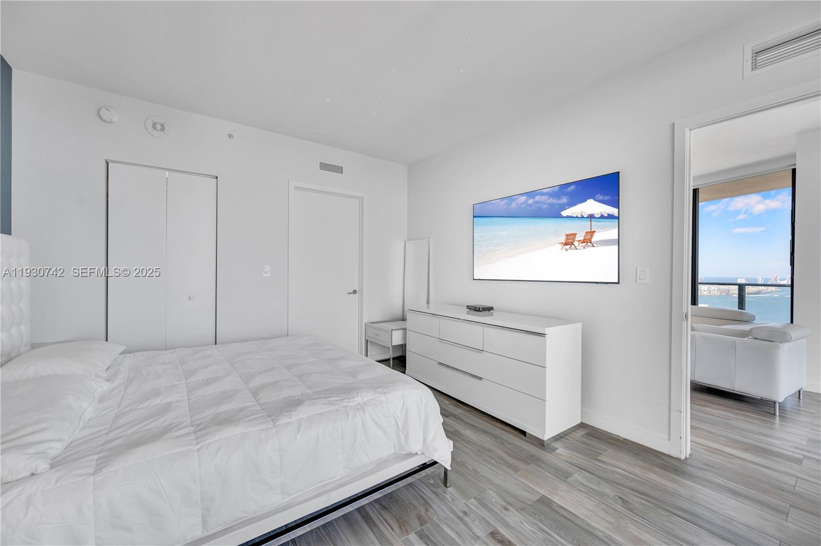 1300 S Miami Ave #4805, Miami FL 33130