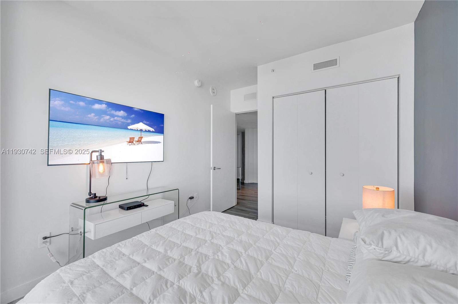 1300 S Miami Ave #4805, Miami FL 33130