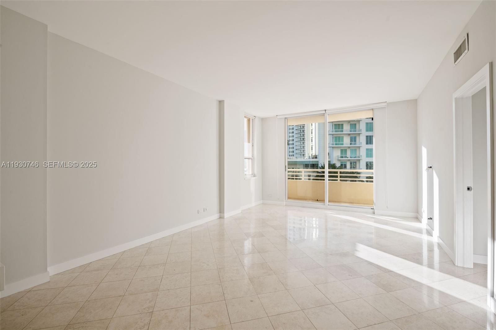 888 Brickell Key Dr #601, Miami FL 33131