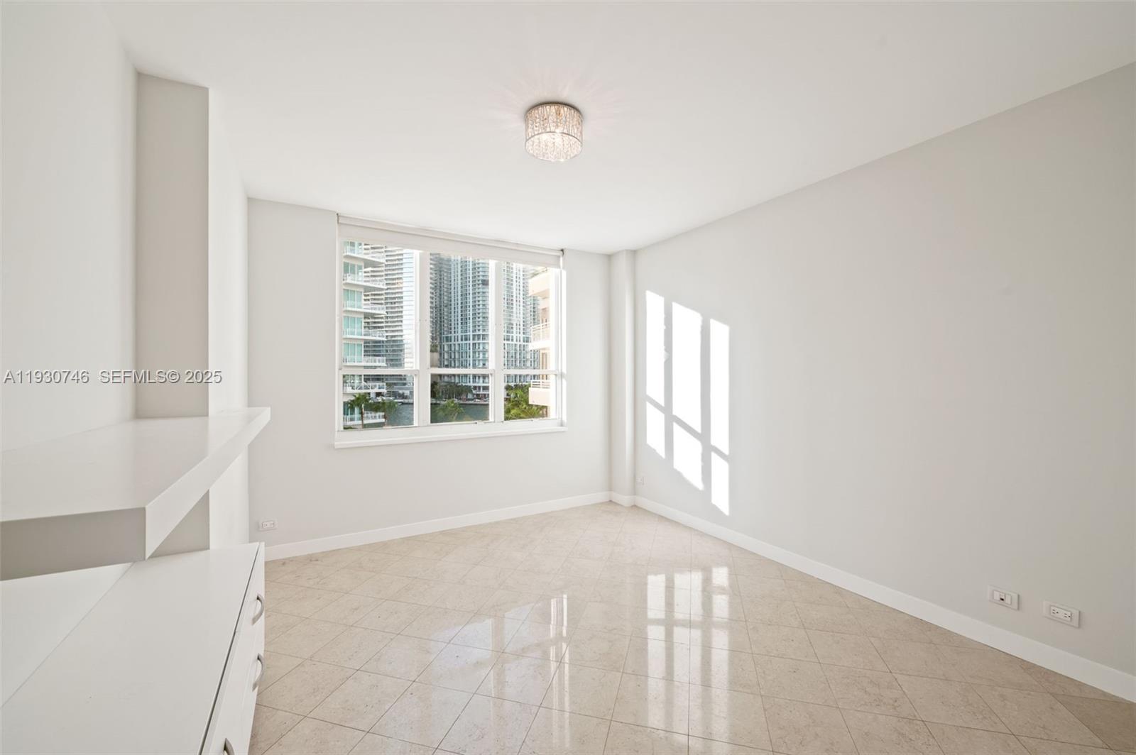 888 Brickell Key Dr #601, Miami FL 33131
