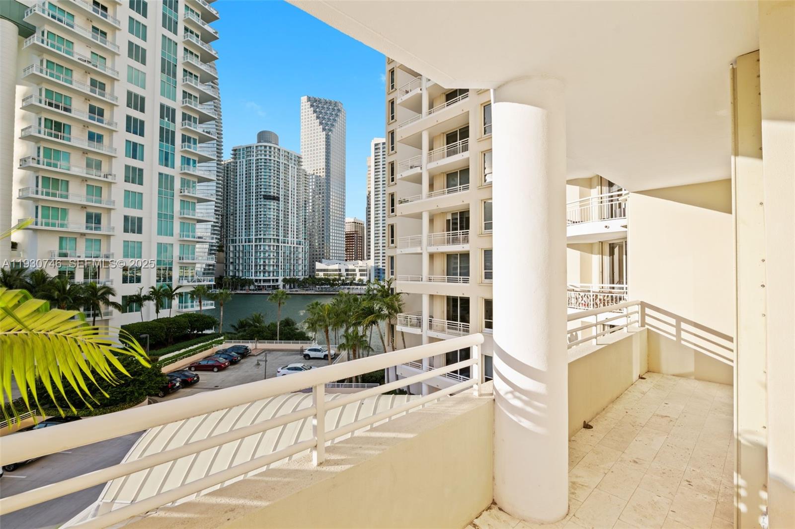 888 Brickell Key Dr #601, Miami FL 33131