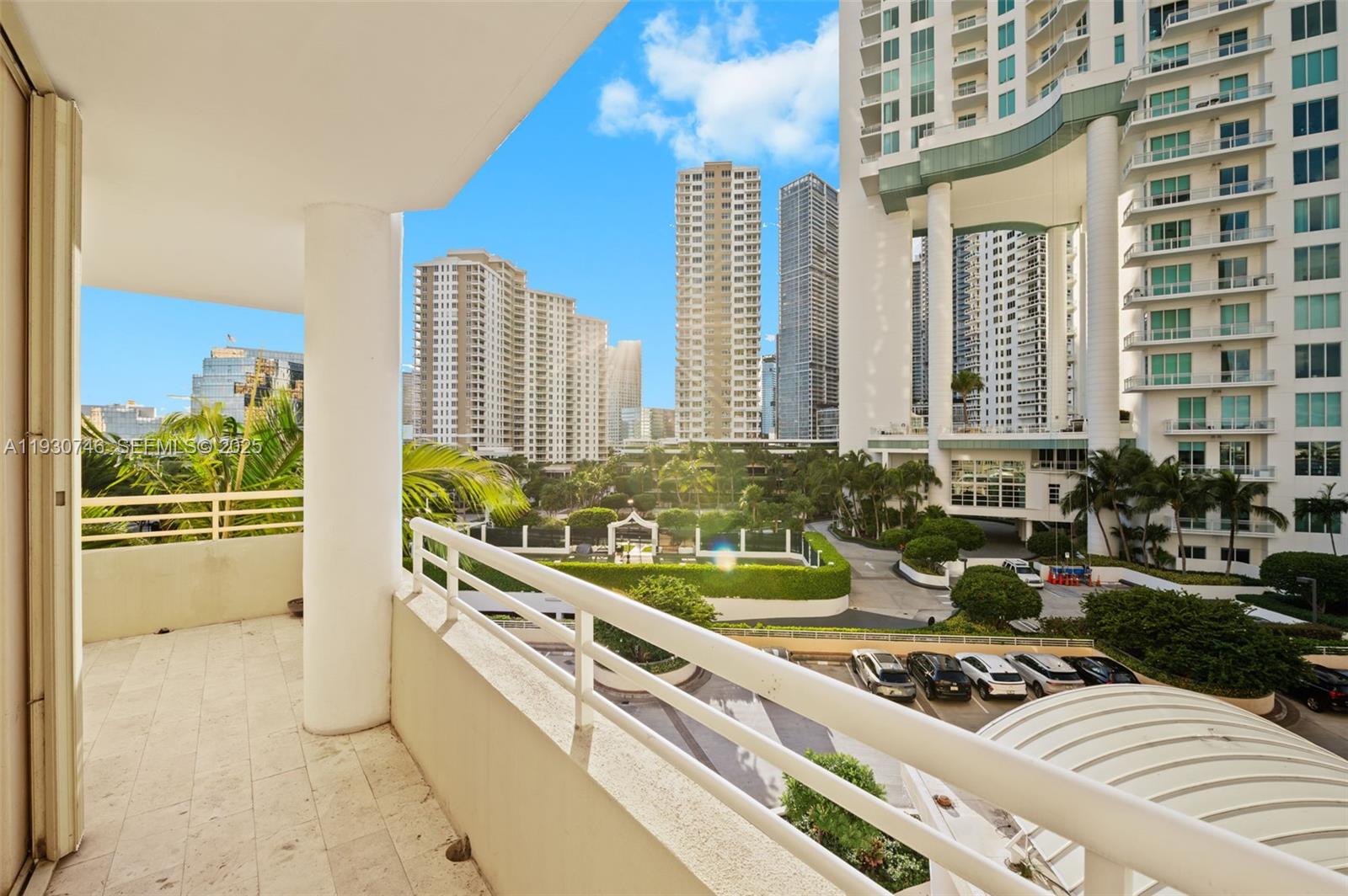 888 Brickell Key Dr #601, Miami FL 33131