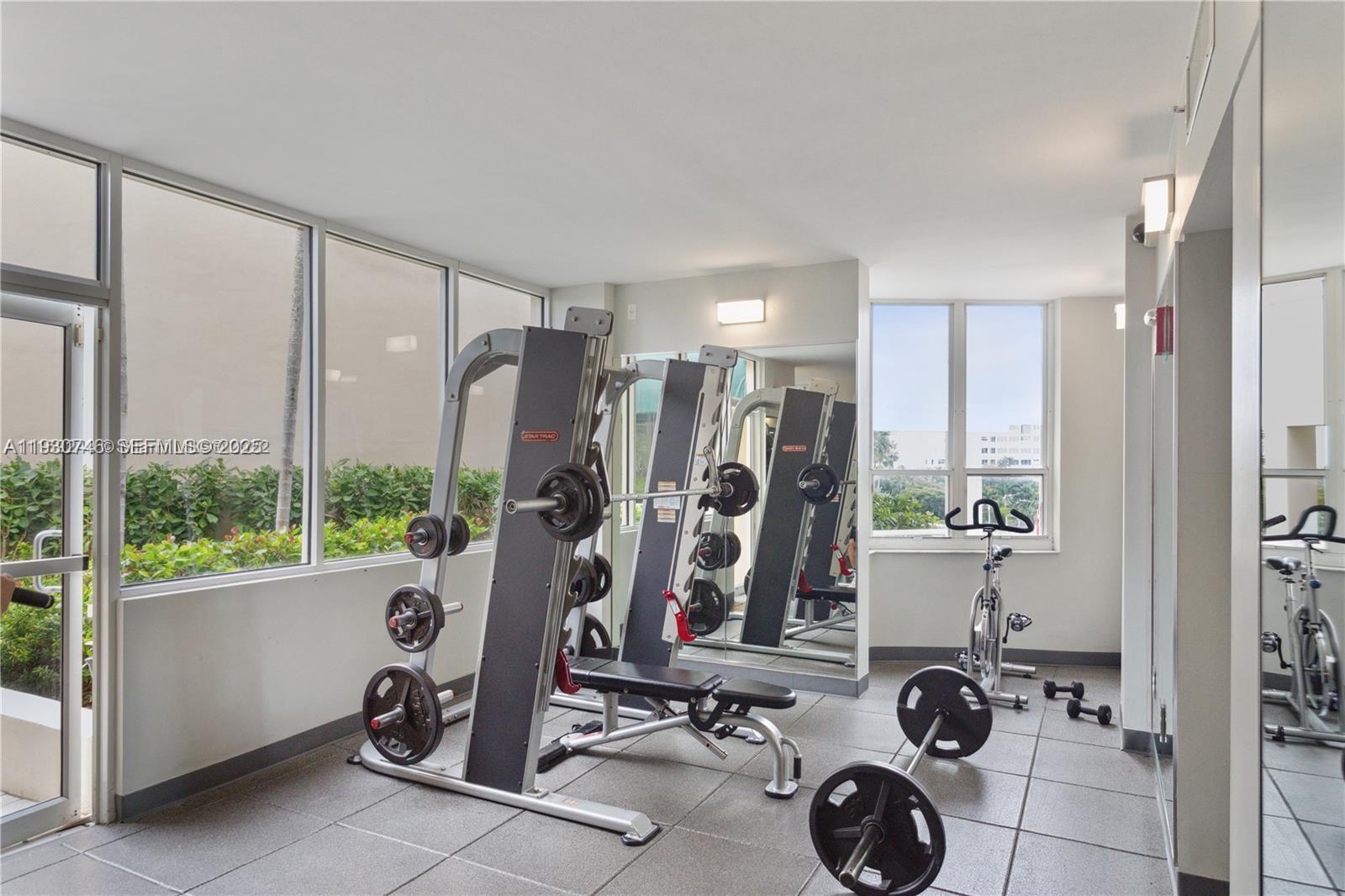 888 Brickell Key Dr #601, Miami FL 33131