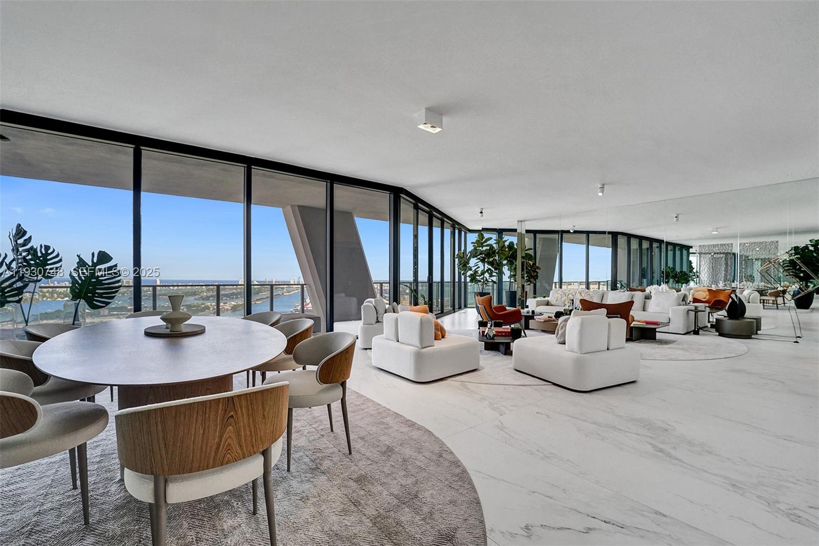 1000 Biscayne Blvd #3902, Miami FL 33132