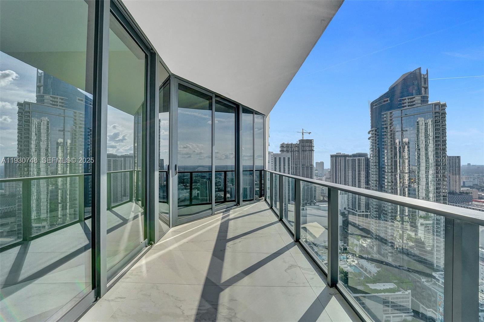 1000 Biscayne Blvd #3902, Miami FL 33132
