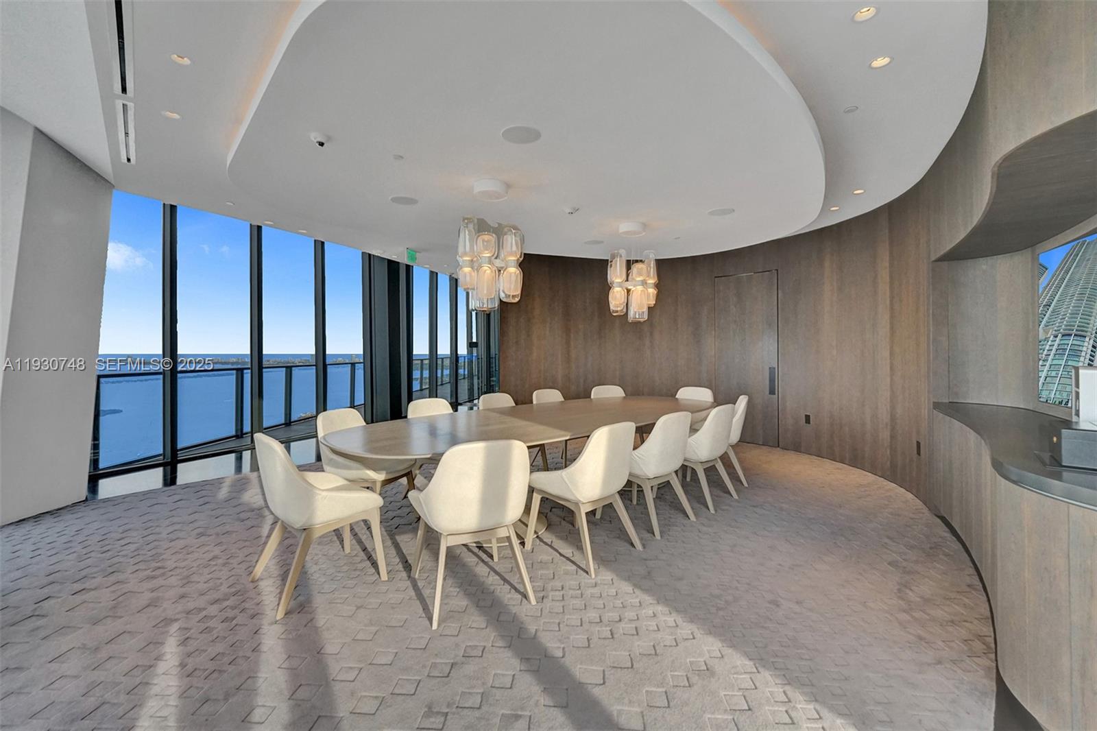 1000 Biscayne Blvd #3902, Miami FL 33132