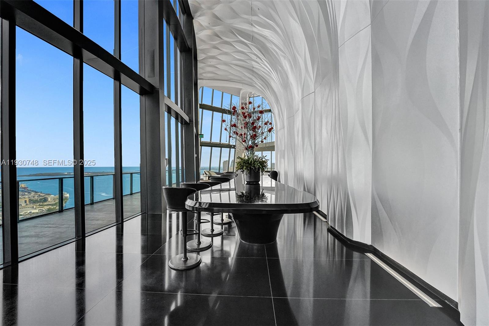 1000 Biscayne Blvd #3902, Miami FL 33132