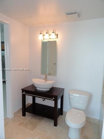 350 S Miami Ave #3907, Miami FL 33130