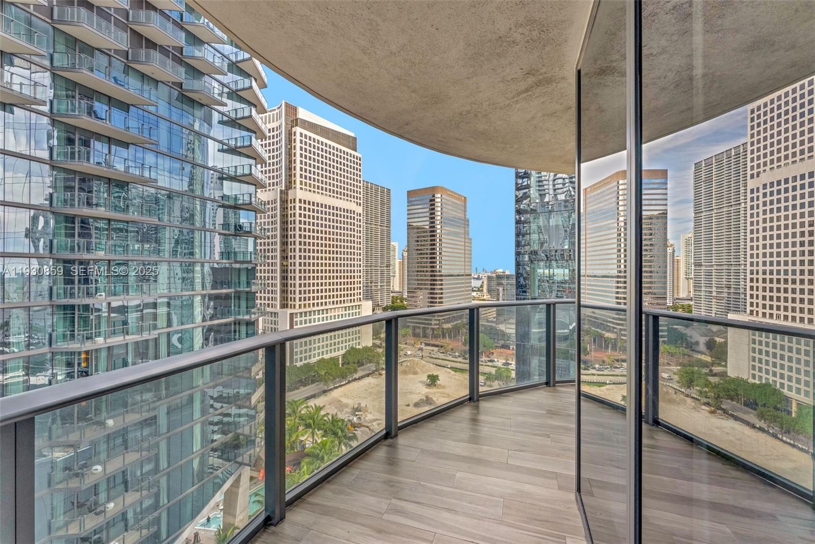 801 S Miami Ave #1805, Miami FL 33130