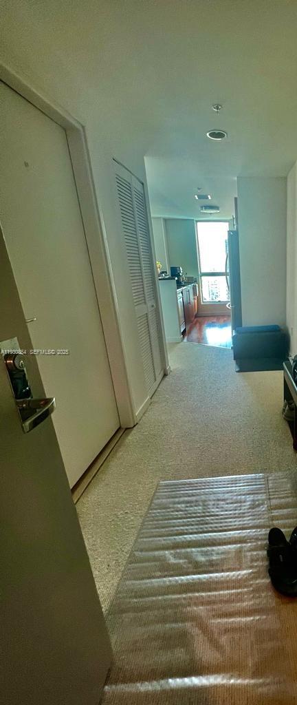 300 S Biscayne Blvd #T-3201, Miami FL 33131