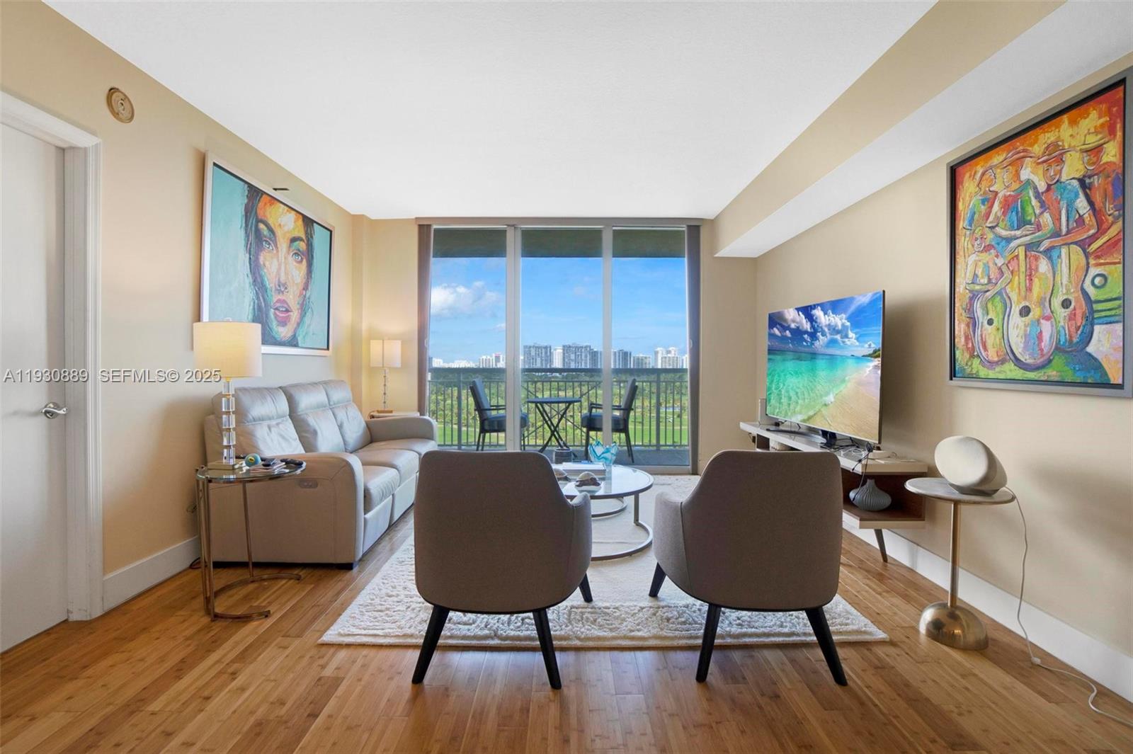 19501 W Country Club Dr #1202, Aventura FL 33180