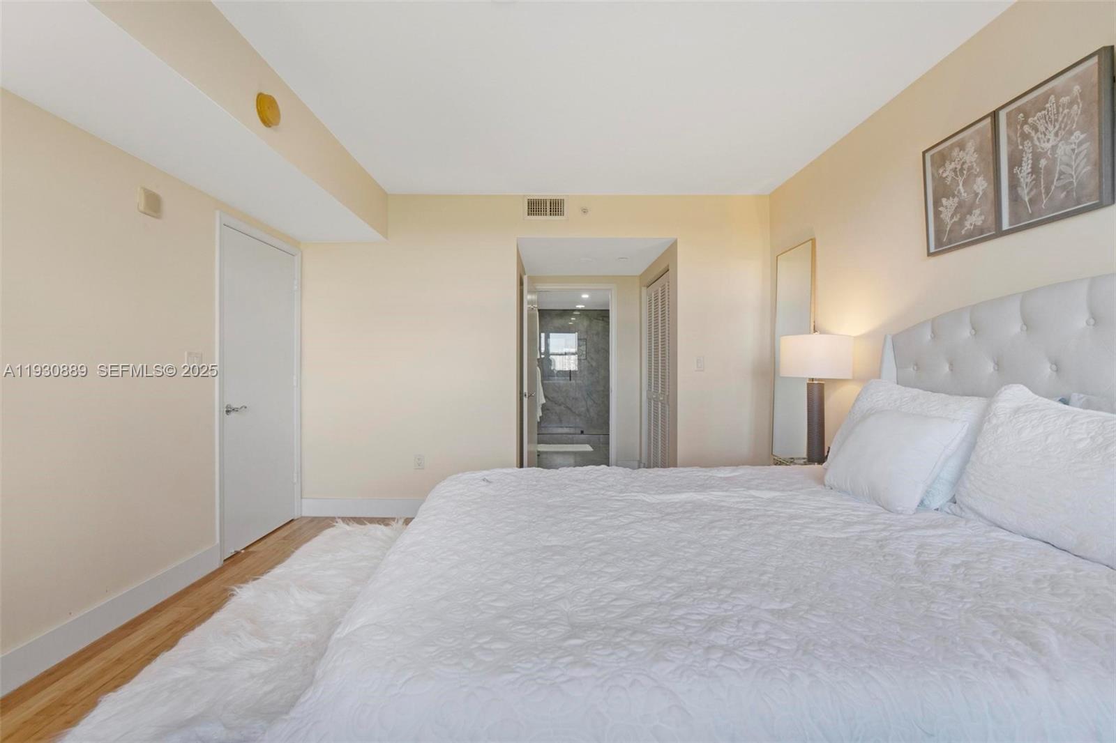 19501 W Country Club Dr #1202, Aventura FL 33180