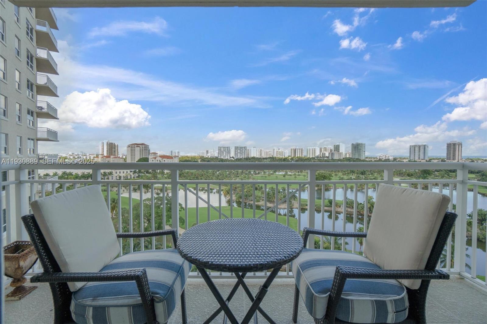 19501 W Country Club Dr #1202, Aventura FL 33180