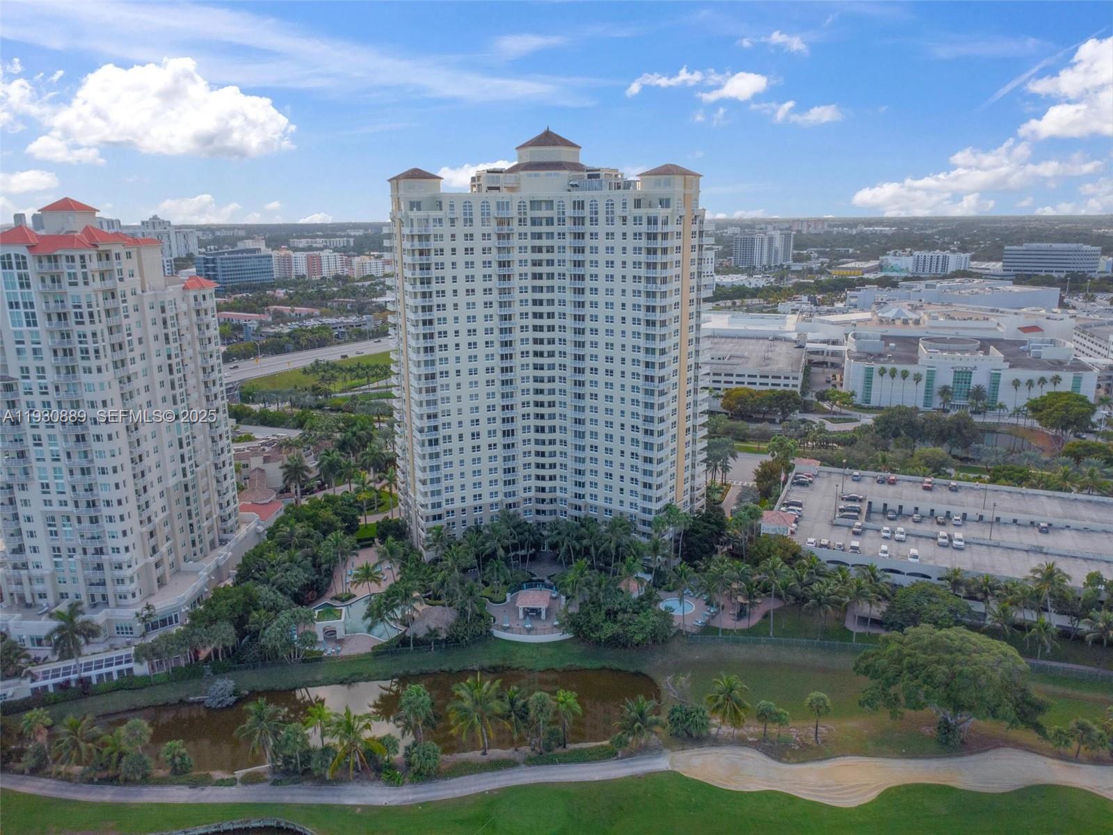 19501 W Country Club Dr #1202, Aventura FL 33180