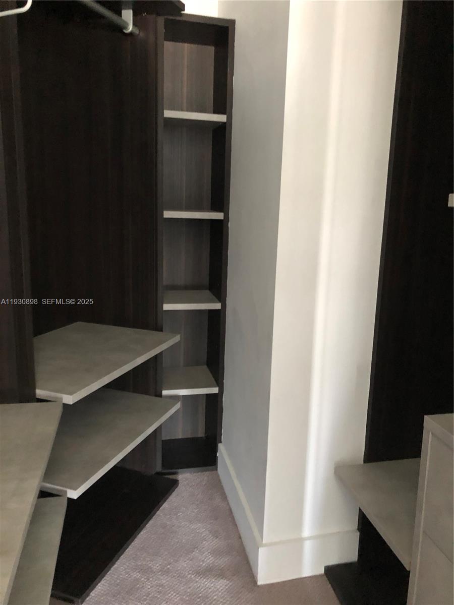 121 NE 34th St #2601, Miami FL 33137