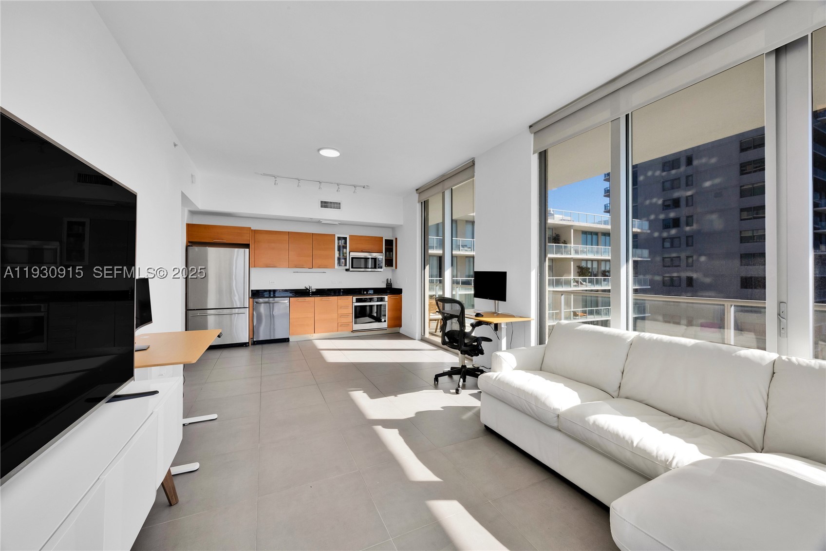 3470 E Coast Ave #H1605, Miami FL 33137