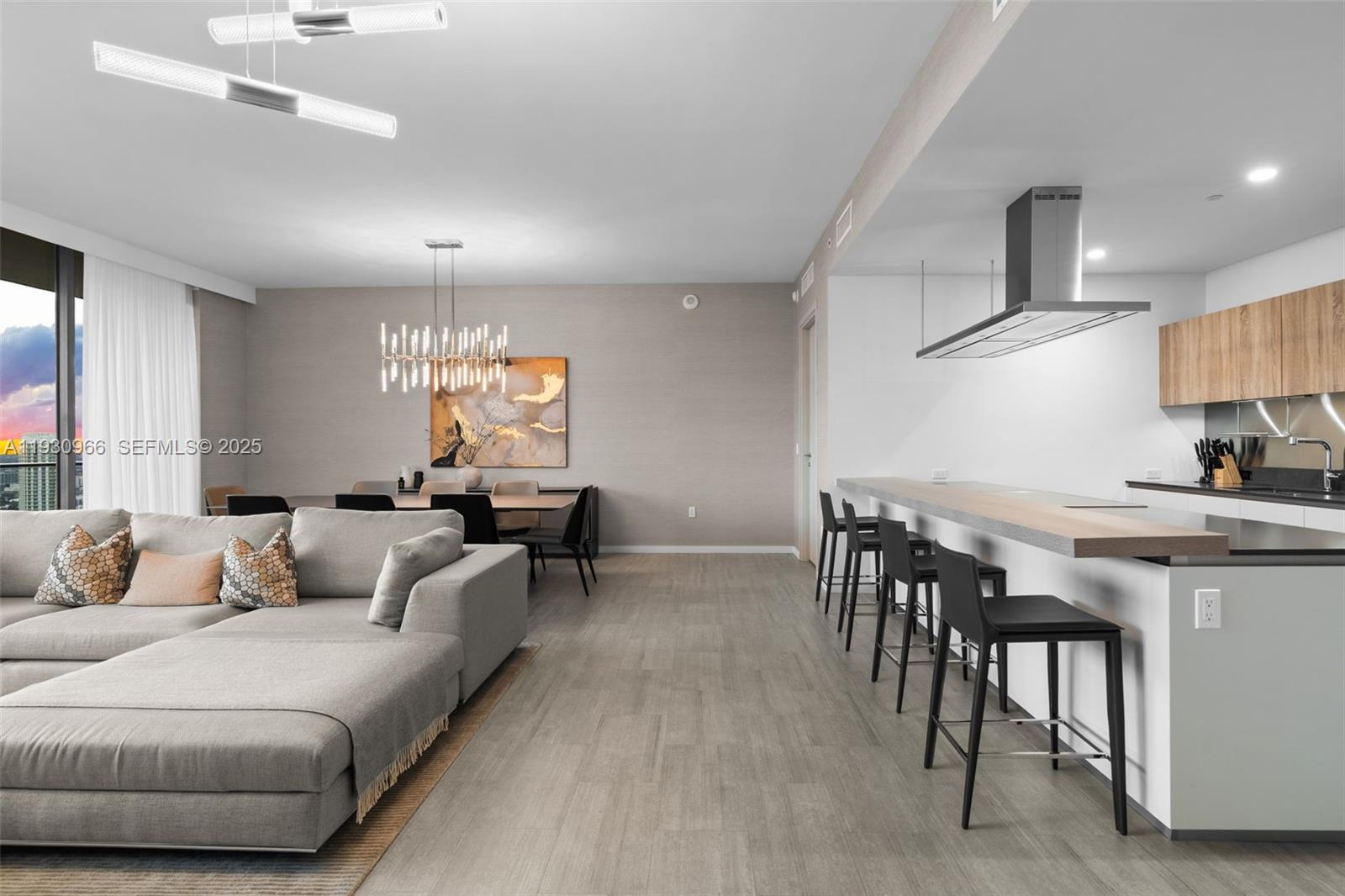 1000 Brickell Plz #PH5904, Miami FL 33131